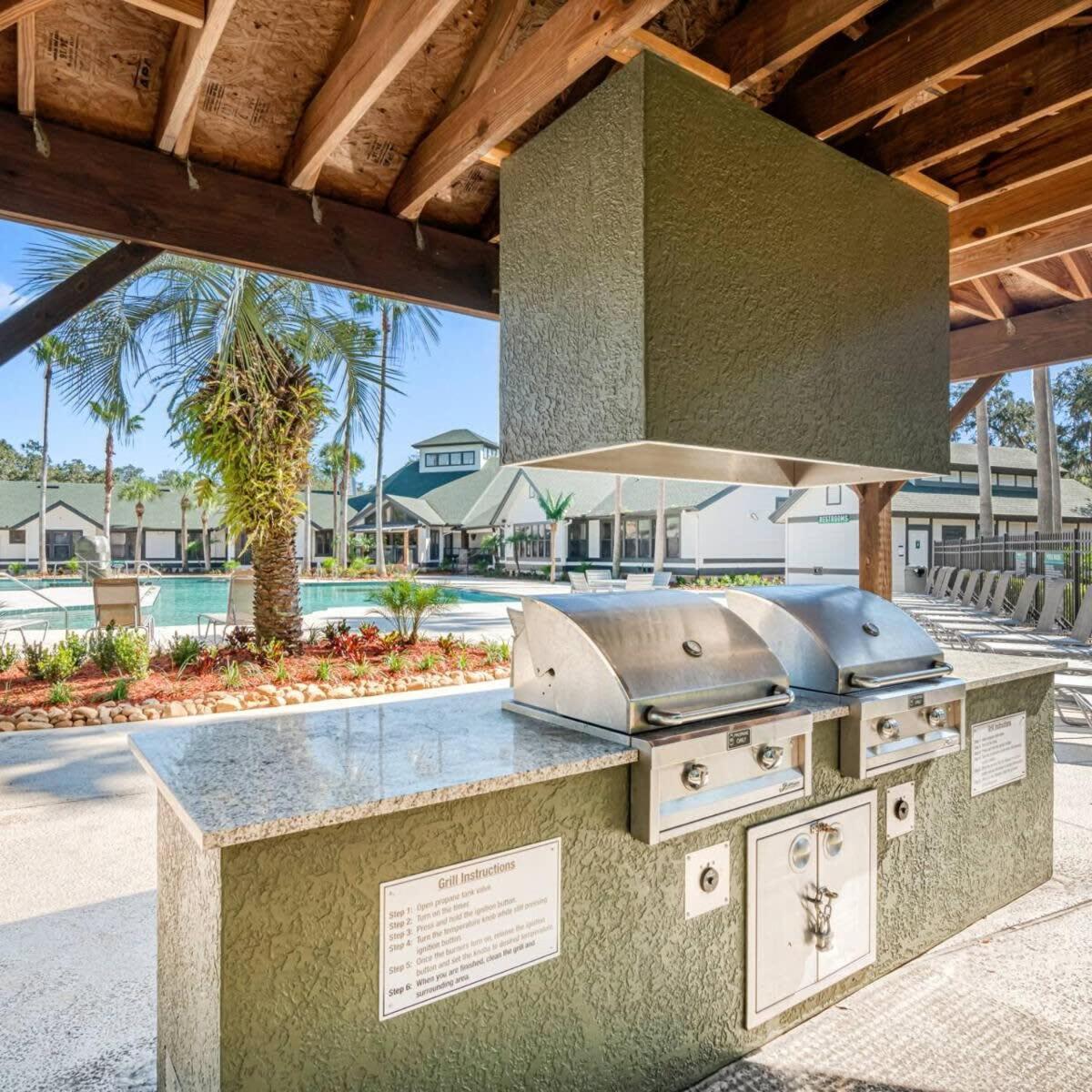 Budget Friendly Sleeps 8 Discounts Available Tampa Eksteriør bilde