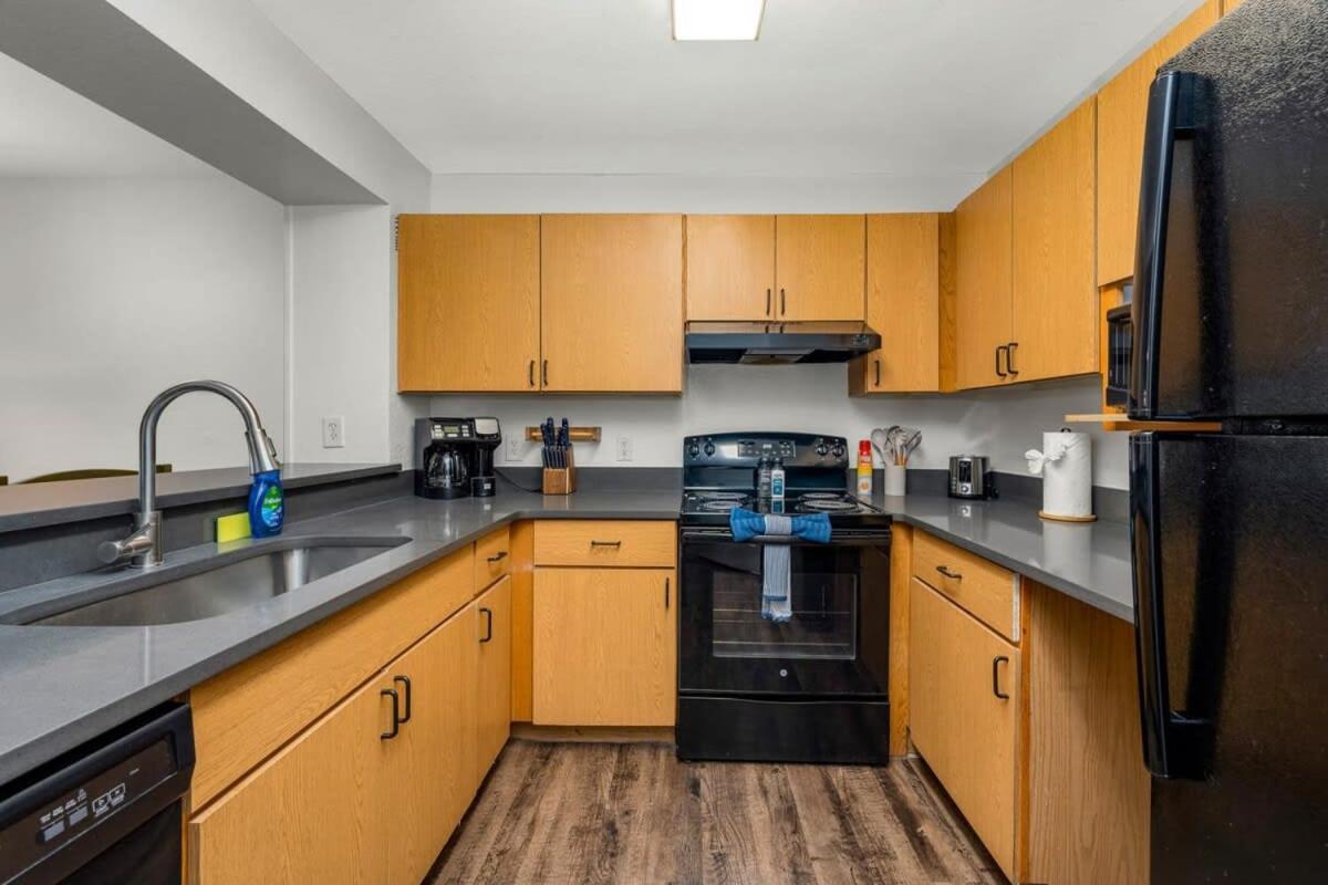 Budget Friendly Sleeps 8 Discounts Available Tampa Eksteriør bilde